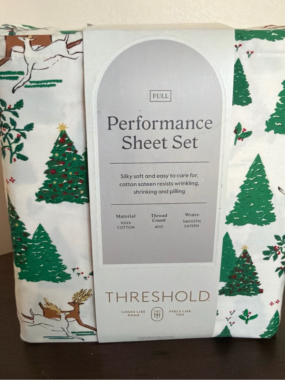 Threshold White Sheet Set with Green Holiday Tree and Red Accent Print